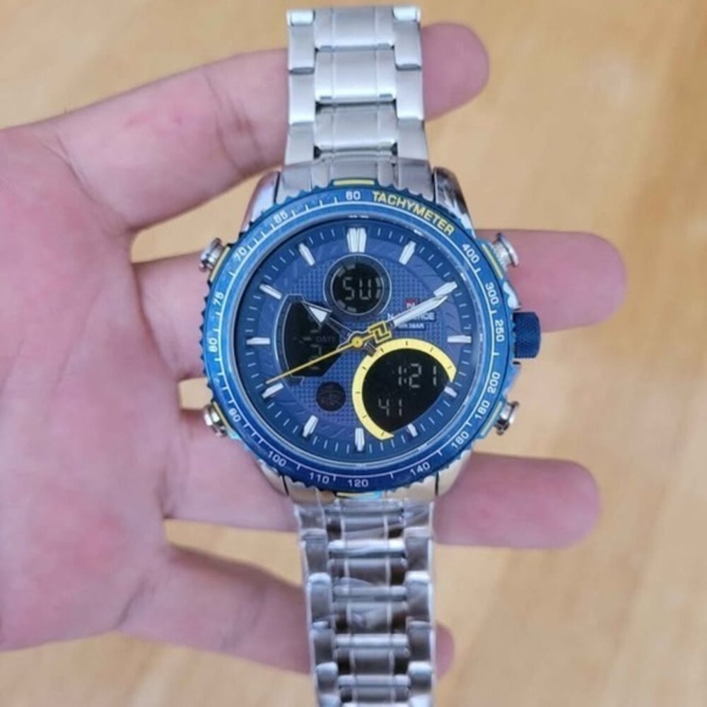 NAVIFORCE New Stylish Dual Display Watch in Stainless Steel For Men